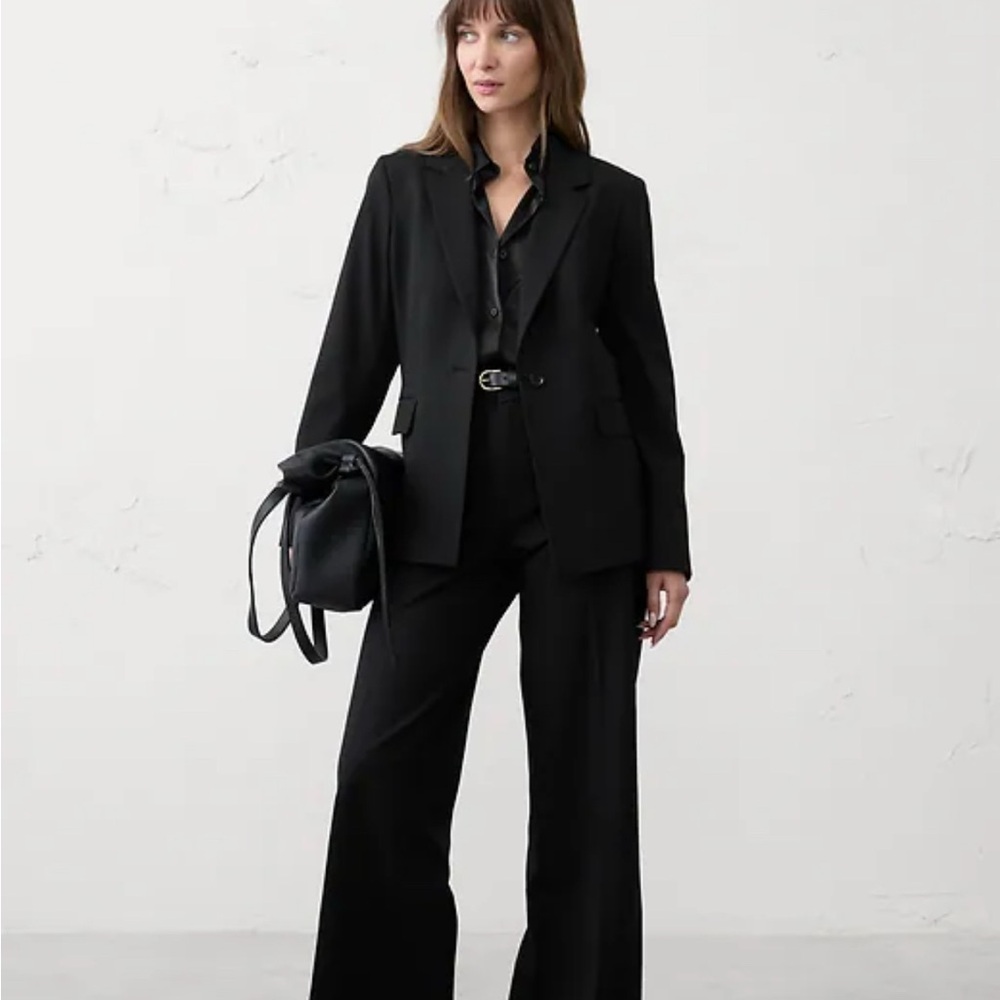 Banana Republic Classic Black Blazer